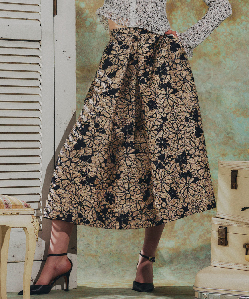 Sov. / フラワープリント ラメタックスカート
